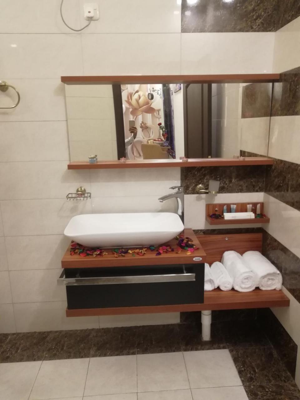 Al Worod Al Thahabia Chalets Abha Exterior foto